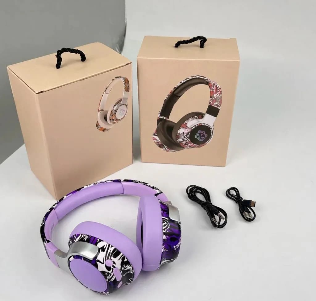 Graffiti Over-Ear Wireless-Kopfhörer mit FM-Radio und langer Akkulaufzeit