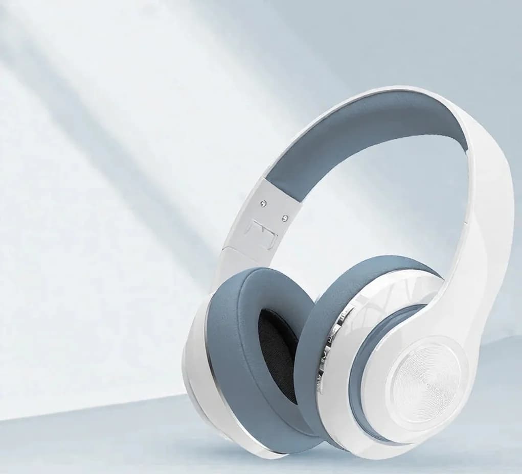 Over-Ear Wireless-Kopfhörer mit FM-Radio und TF-Kartenslot